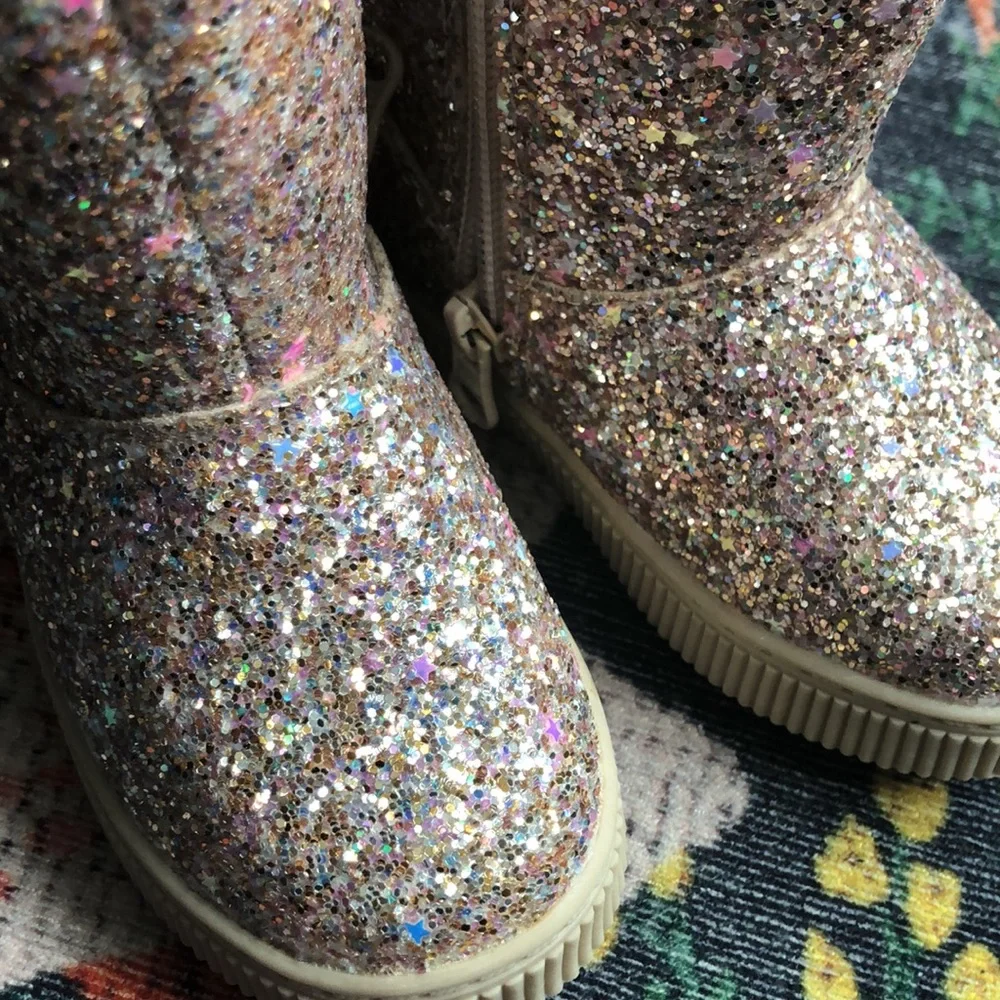 Cat & Jack Gold Glitter Toddler Pip Boots, Size 6